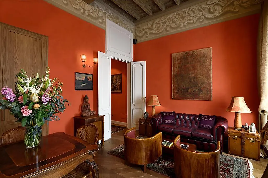 Apartment Hemeras Boutique Homes - 4 Luxury Suites In Milan Fashion District Italy