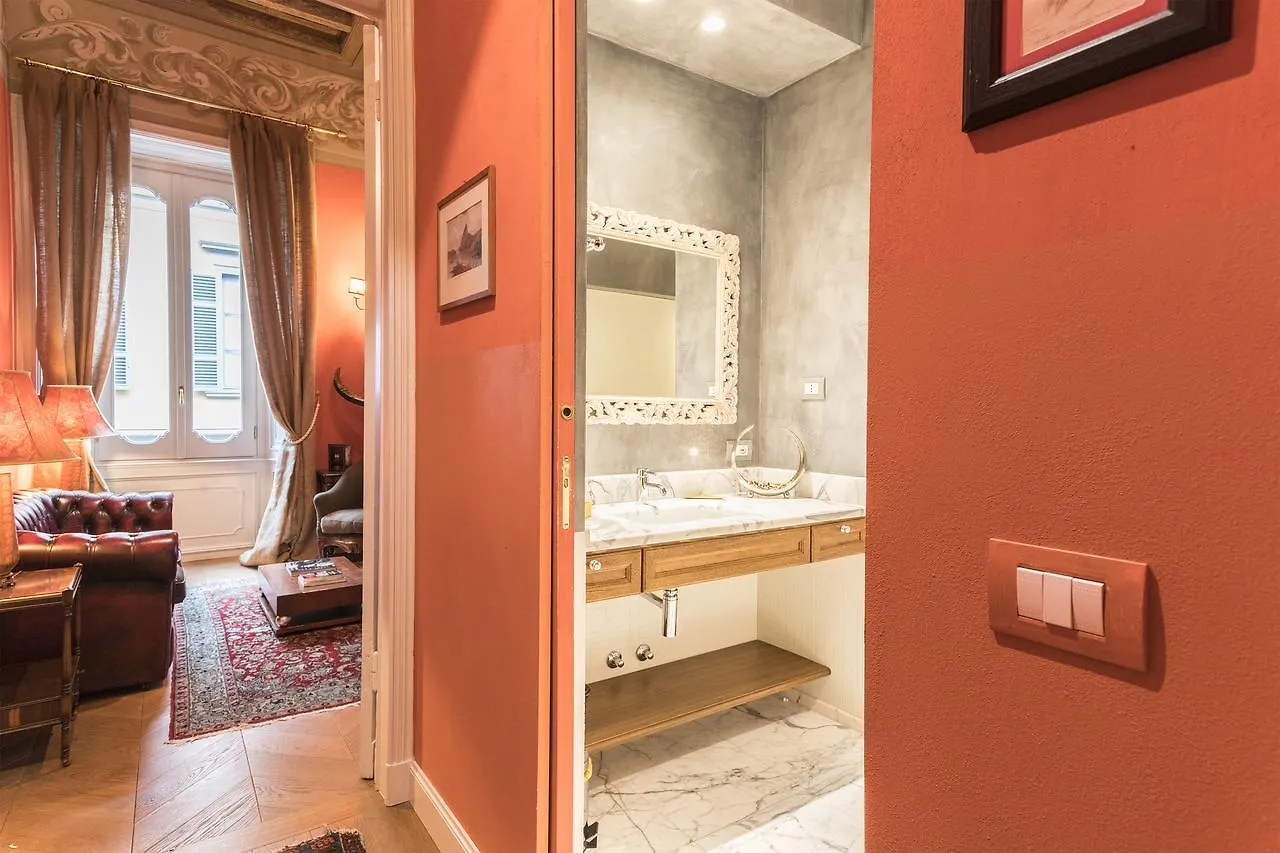 Hemeras Boutique Homes - 4 Luxury Suites In Milan Fashion District 0*,